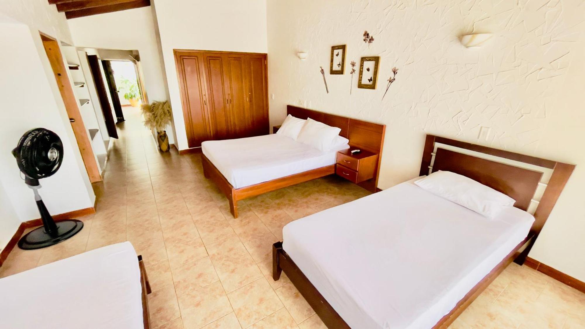 Loto Del Viento Hotel Cartago Exterior photo